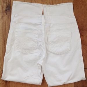 SILVER SUKI CAPRI DENIM jeans WHITE SHORT size 27